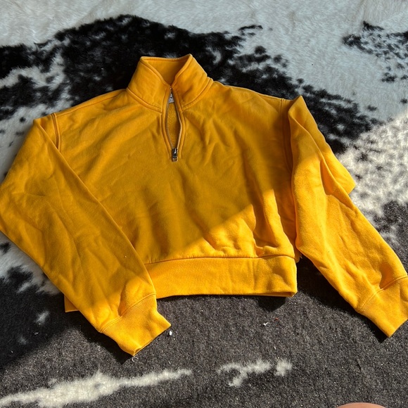 TNA 1/4 zip sweater - Picture 1 of 2